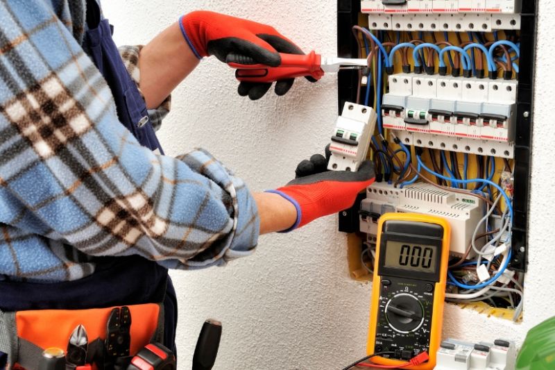Monteur Elektrotechniek
